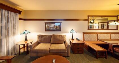 Anaheim | Family Disney Retreat | Pool + Spa | 2BR
