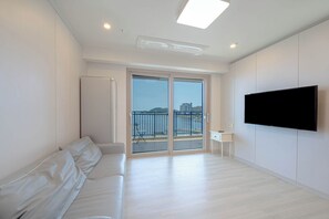 Living area - Yeonhwari 330 Hotel & Pool Villa (Busan)