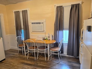 Unclassified image, 4 of 20, button - Great Amenities | Cozy | Walk to Hospital (New Britain)