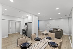 Interior - Family Oasis Near Hard Rock Stadium & Beaches (Miami)