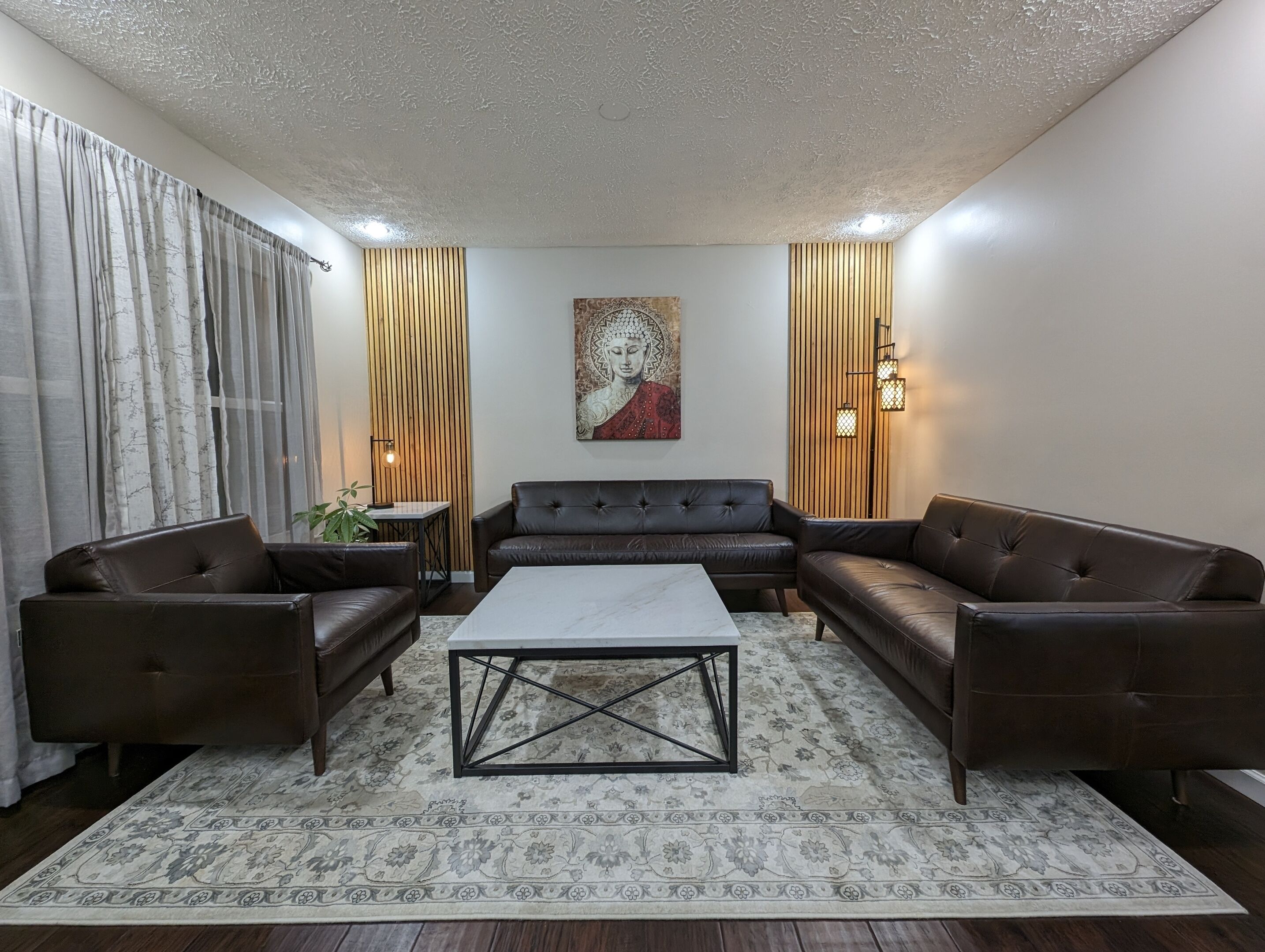 Colony Bungalow - Family & Groups - Modern Lux - Alpharetta, GA