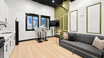 TV, offices
