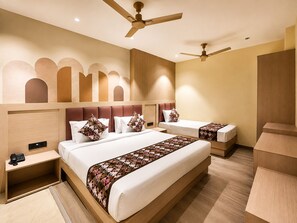 Desk, laptop workspace, soundproofing, iron/ironing board - Purple Martin by AVSA Stayz (Amritsar)
