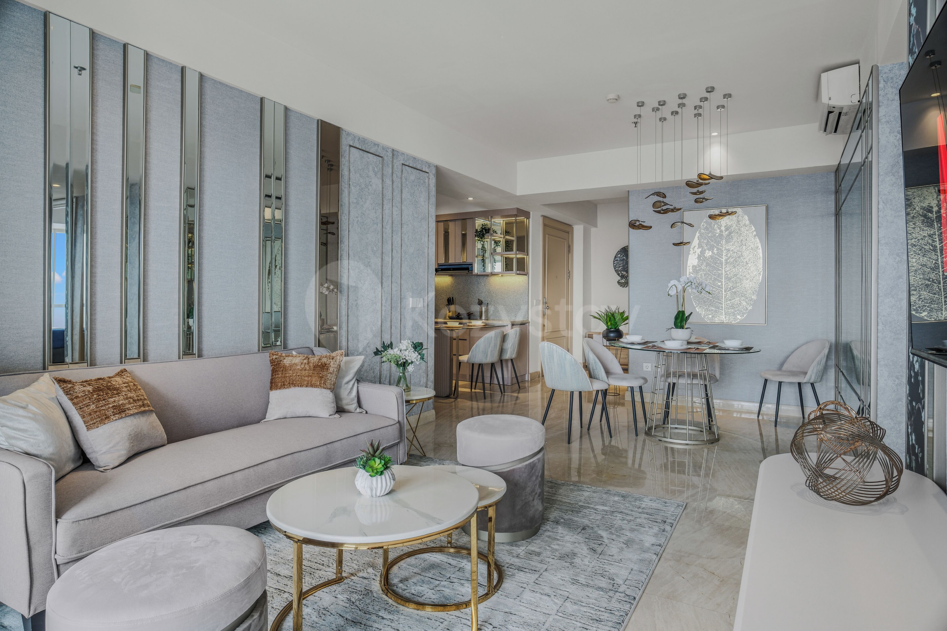 Apartment, 3 Bedrooms, City View | Living area