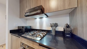 Apartamento superluxo, sacada, vista para o jardim | Cozinha privada
