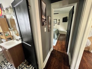 Unclassified image, 2 of 16, button - Beautiful 3-bedroom home close to everything you need! (Hyattsville)