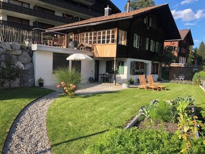 Unclassified image, 3 of 24, button - Lohnerblick Appartement/Fewo, Bad, WC, 1 Schlafraum 1-Zimmerwohnung by Interhome (Adelboden)