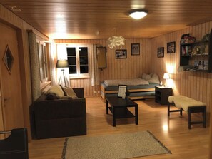 Unclassified image, 4 of 24, button - Lohnerblick Appartement/Fewo, Bad, WC, 1 Schlafraum 1-Zimmerwohnung by Interhome (Adelboden)