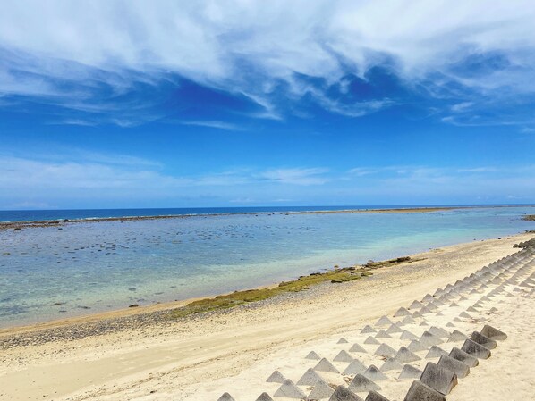Beach - Vrbo Property (奄美市)