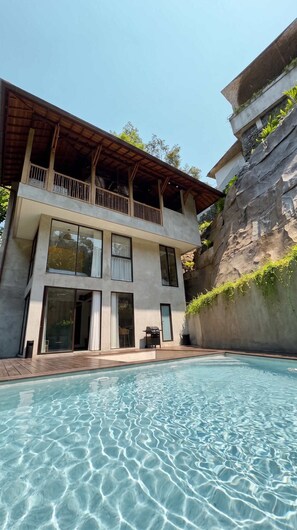 Pool - Jungle Villa, Brand New, Unique Art Design, Pool (Gianyar Regency)