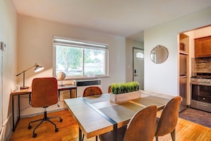Dining area with seating for four. - Private-Entry Apt Near Med Center + Parking (Milwaukee)