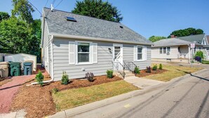 Exterior - Cozy Madison Apt w/ Laundry, AC & Free Parking (Madison)