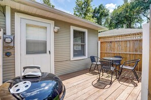 Outdoor dining - Pet-Friendly Madison Home with Deck & Parking (Madison)
