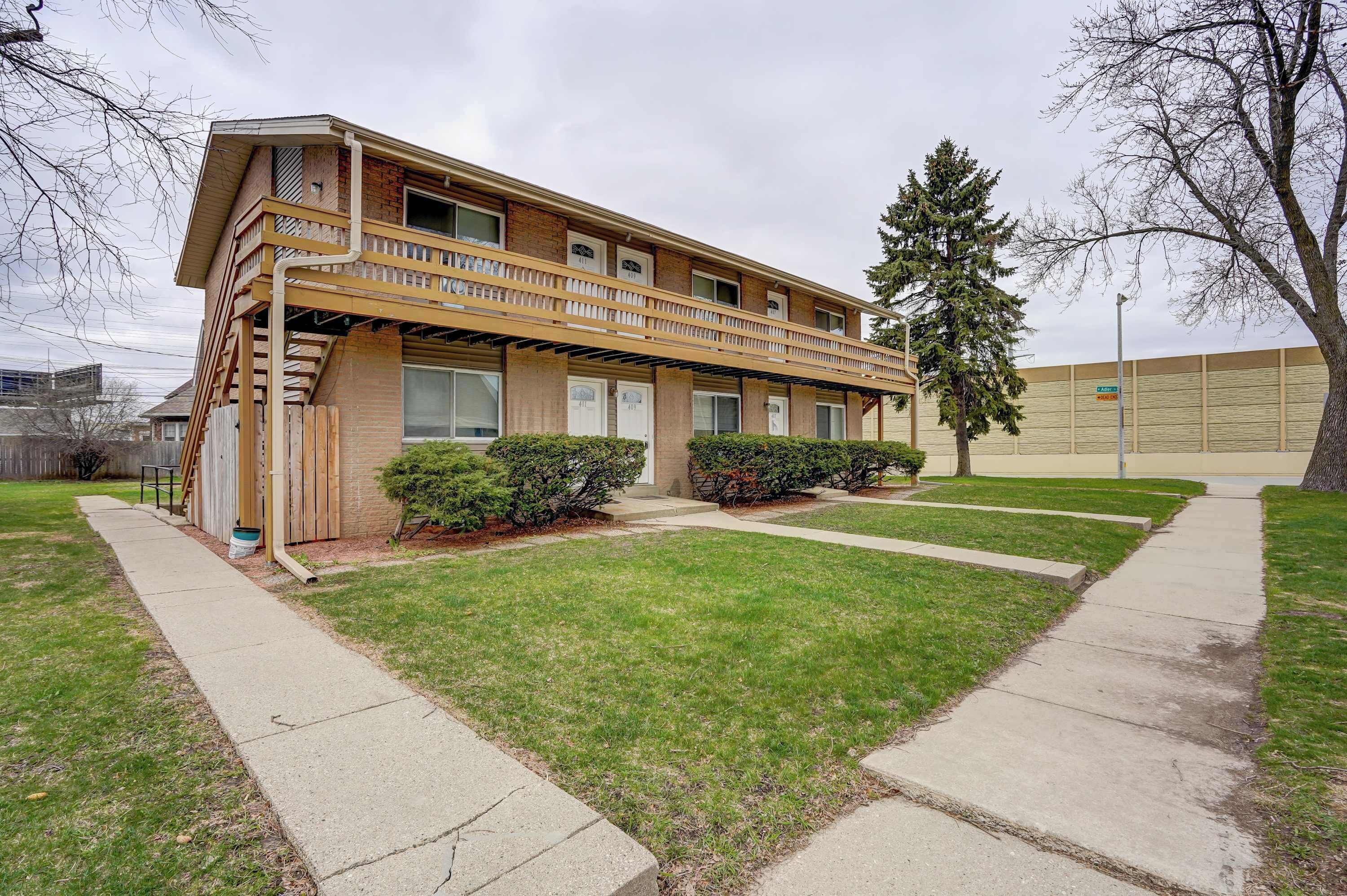 Building with private entrance offering easy access and privacy, located a short way from the Milwaukee Regional Medical Center, making it ideal for healthcare professionals, patients, or visitors seeking a convenient stay.