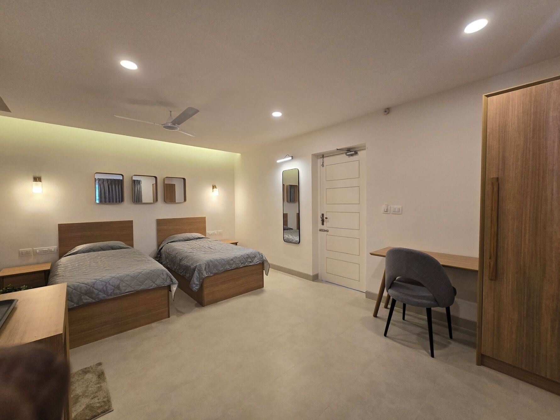 Superior Twin Room | Desk, laptop workspace, WiFi (free)