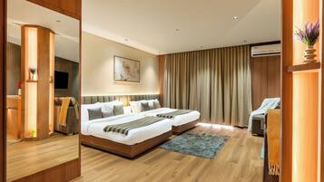 Suite superior | Tabla de planchar con plancha y wifi gratis