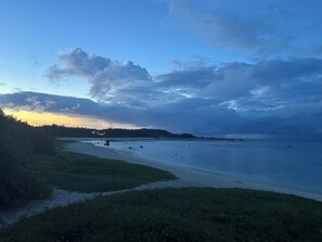 Beach - Vrbo Property (奄美市)