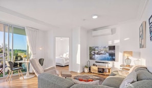 Living area - "SUNSET" By TheGuestHouse. (Palm Beach)
