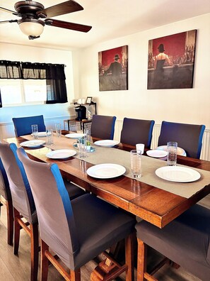 Unclassified image, 3 of 19, button - SPACIOUS FAMILY FRIENDLY HOME IN YUMA (Yuma)