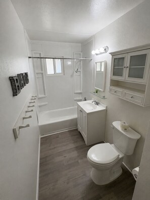 Unclassified image, 4 of 19, button - SPACIOUS FAMILY FRIENDLY HOME IN YUMA (Yuma)