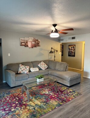 Unclassified image, 5 of 19, button - SPACIOUS FAMILY FRIENDLY HOME IN YUMA (Yuma)
