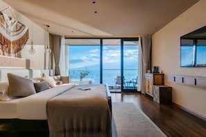 Ảnh chưa phân loại, 3 trong số 141 ảnh, nút