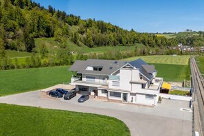 Exterior - Design Loft° – fenced garden, parking, fire pit (Hüswil)