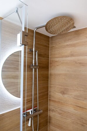 Bathroom - 2-story loft in the heart of Old Town (Sursee)