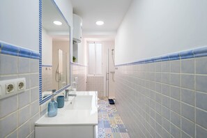 Unclassified image, 4 of 38, button - Vrbo Property (Almeria)