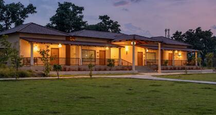 The Safari Lodge Pench