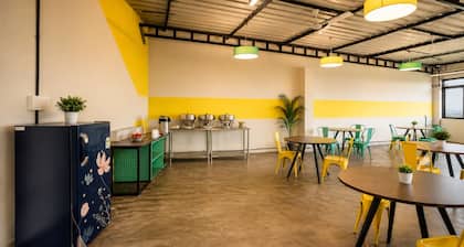 Hotel Vijaya Suites
