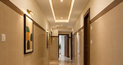 Hotel Vijaya Suites