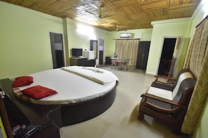 Room - Green Touch Dooars Eco Resort (Lataguri)