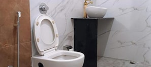 Bathroom - Green Touch Dooars Eco Resort (Lataguri)