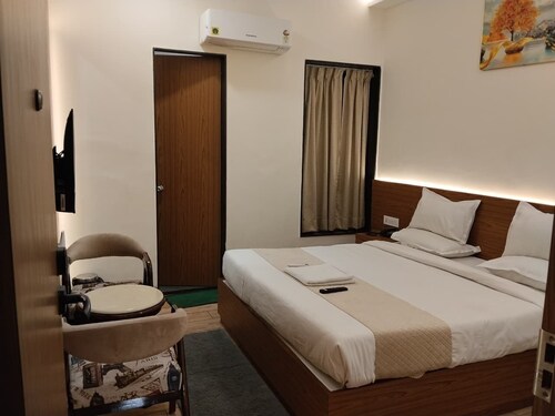 Hotel Phoenix Inn