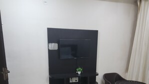 Premium bedding, memory foam beds, desk, laptop workspace
