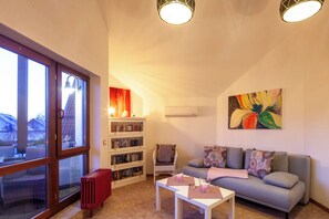 Living area - Vrbo Property (Hartheim am Rhein)