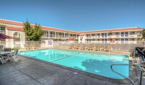 Piscine maison de vacances