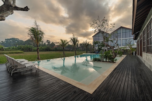 The Santa Ubud