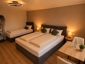 Room - Hotel NeckarOase (Lauffen am Neckar)