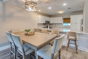 Dining - Ocean-View Retreat Near Barefoot Landing & Beach! (Myrtle Beach)