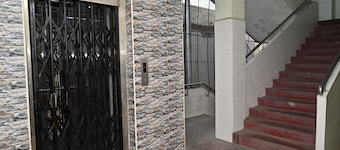 Hotel Amaravathi Residency