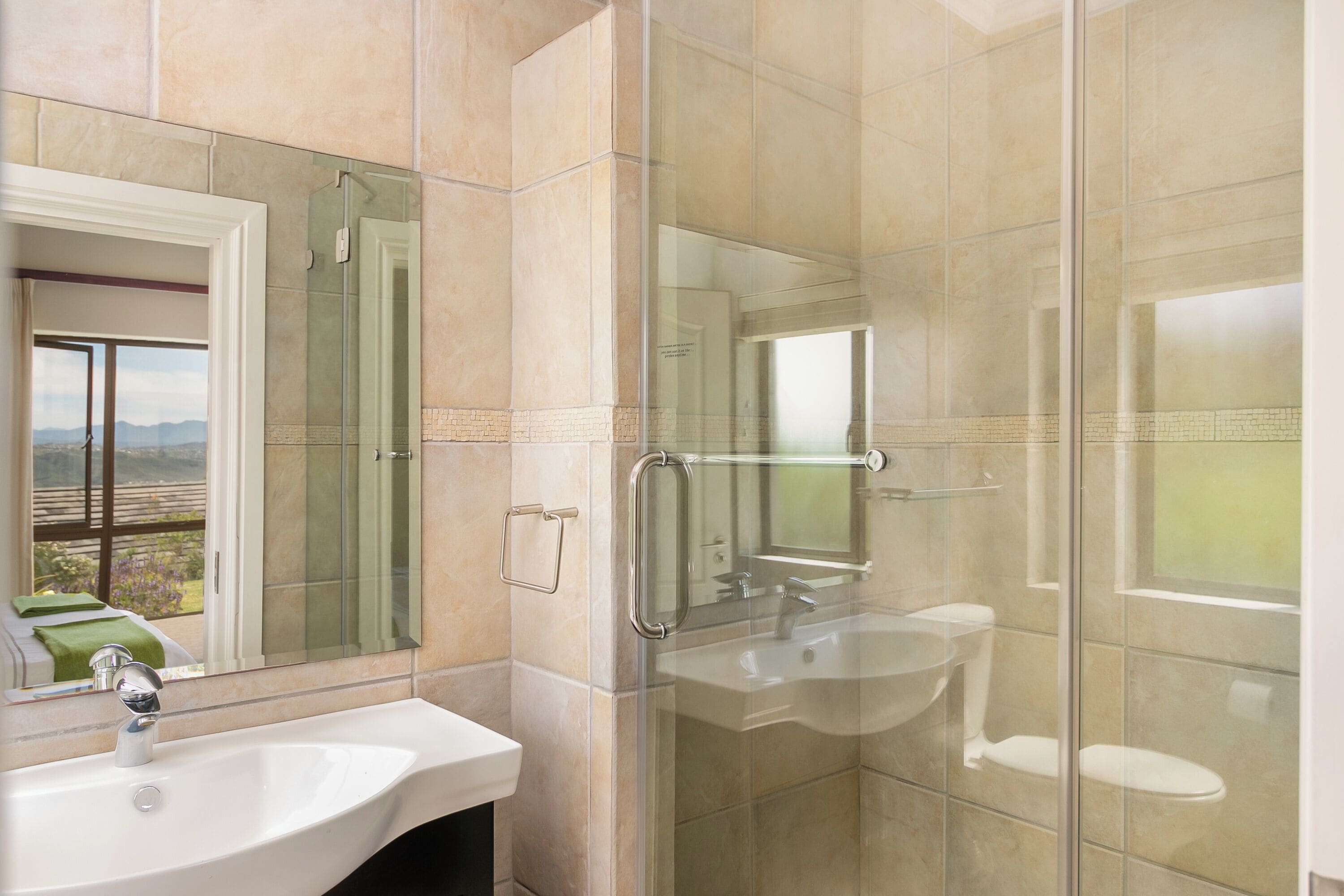 Maison Confort, vue sur la ville | Salle de bain