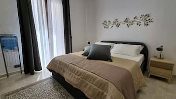 1 bedroom, iron/ironing board, WiFi (free), bed sheets