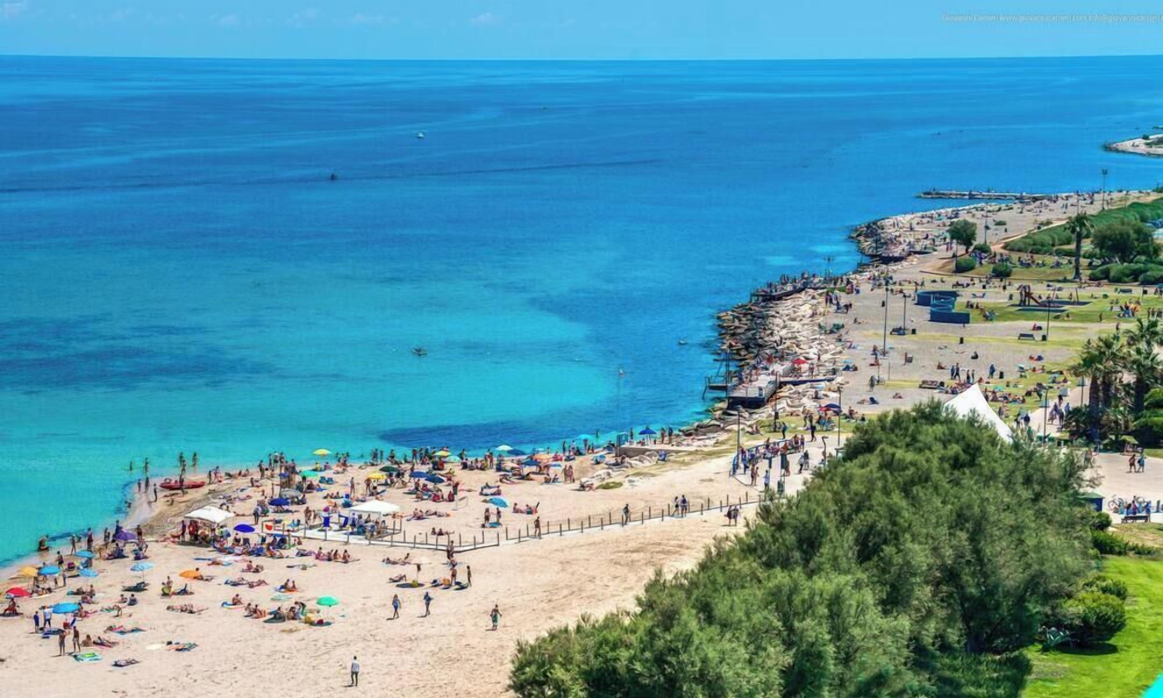 Strand