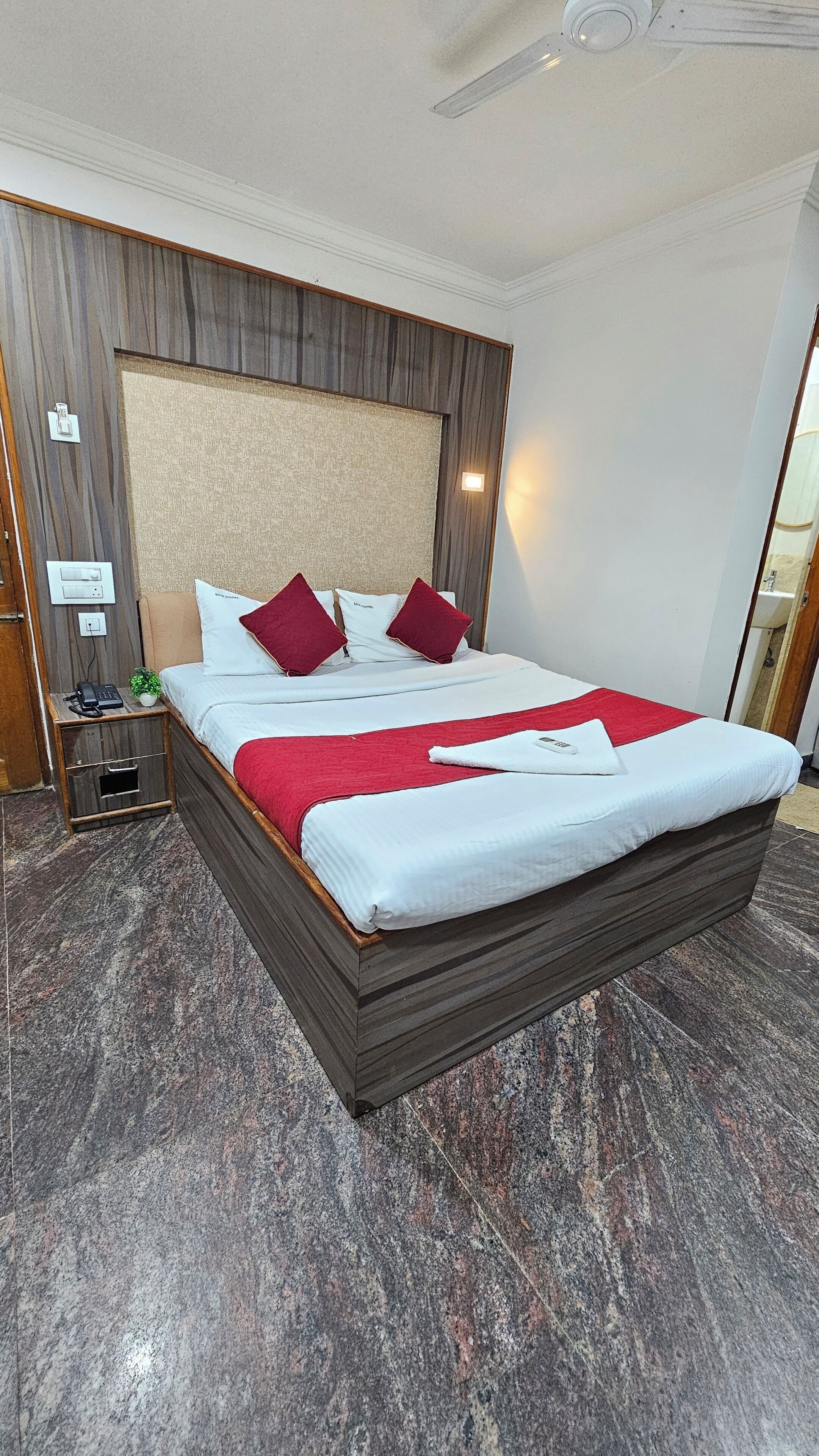 Classic Double Room