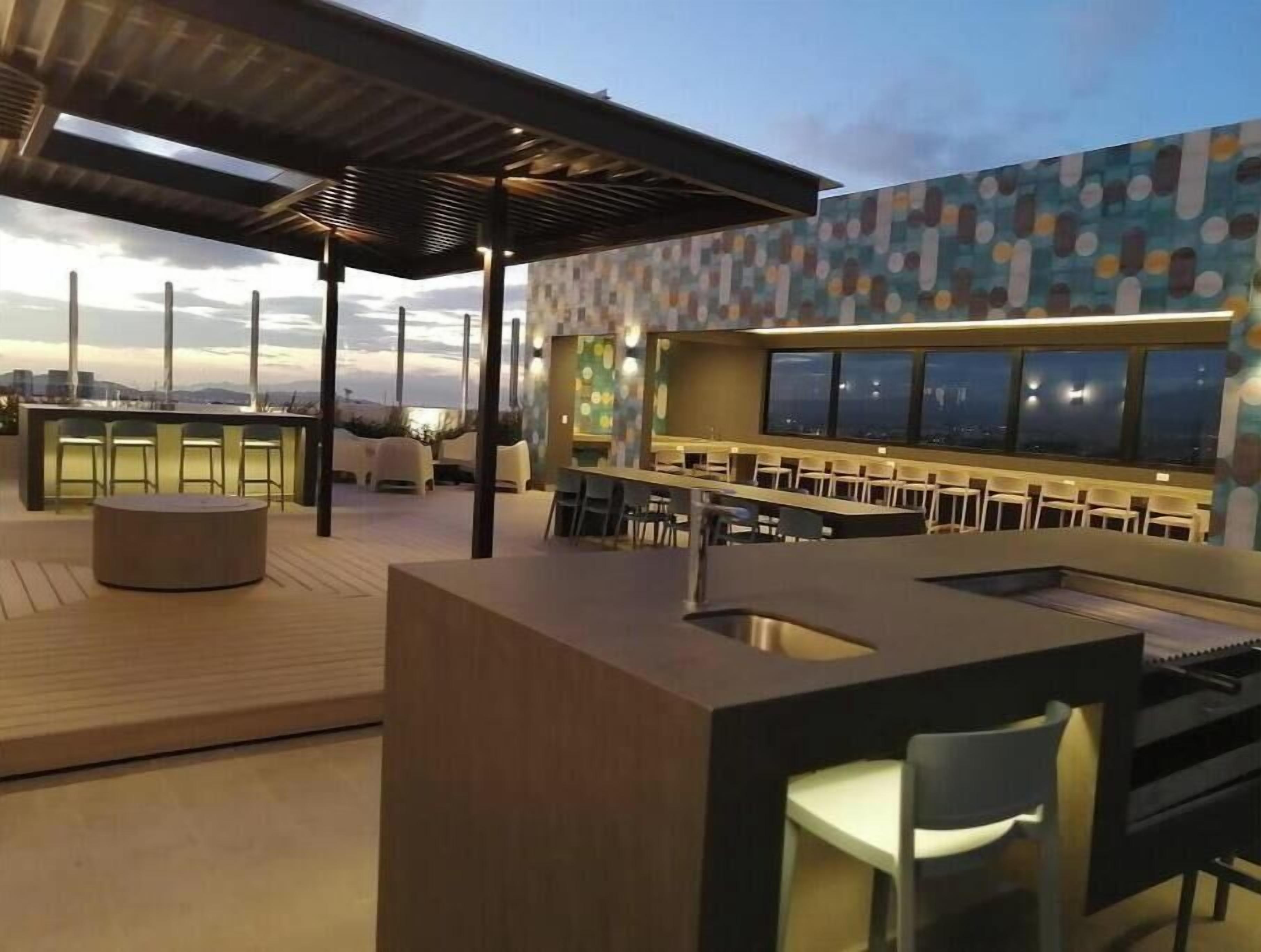 Bar (in der Unterkunft)
