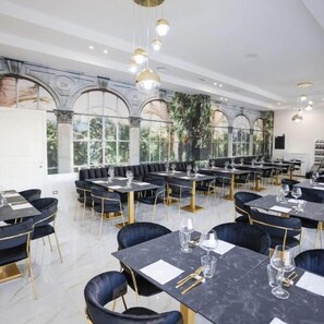 Dining - HOTEL DOC (Campania)