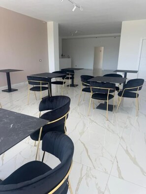 Dining - HOTEL DOC (Campania)
