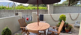 Waterville Village Retreat - Sleeps 6 - Wood Stove